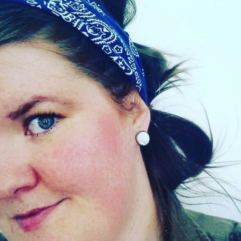 Meet your Posher, Caroline